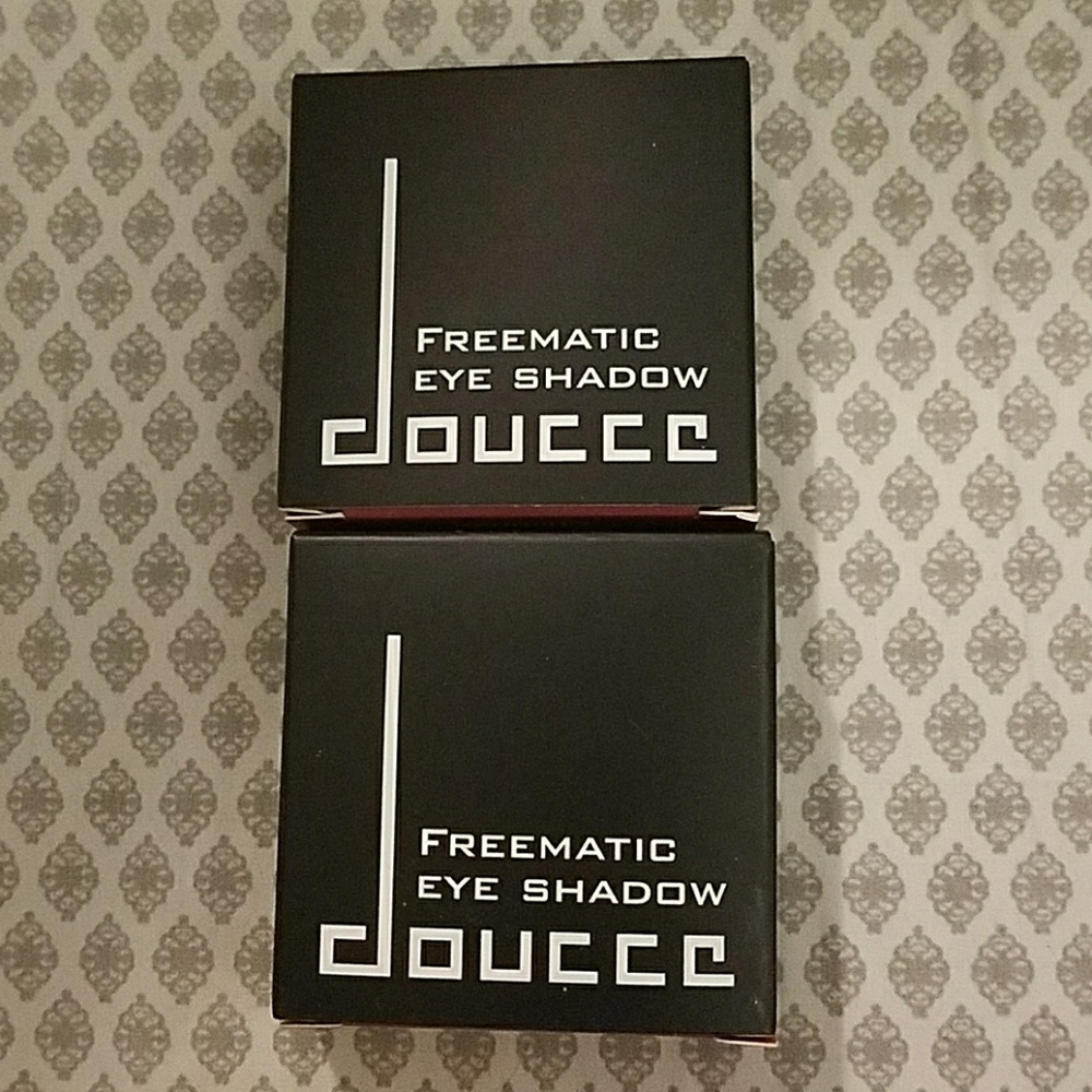Freematic Eye Shadow Doucce